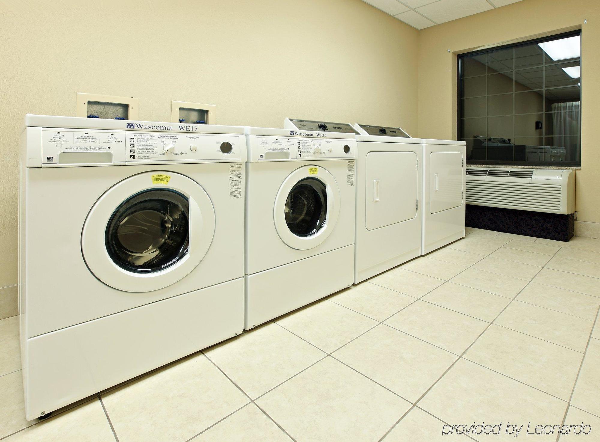 Staybridge Suites Rogers - Bentonville, an IHG Hotel Buitenkant foto